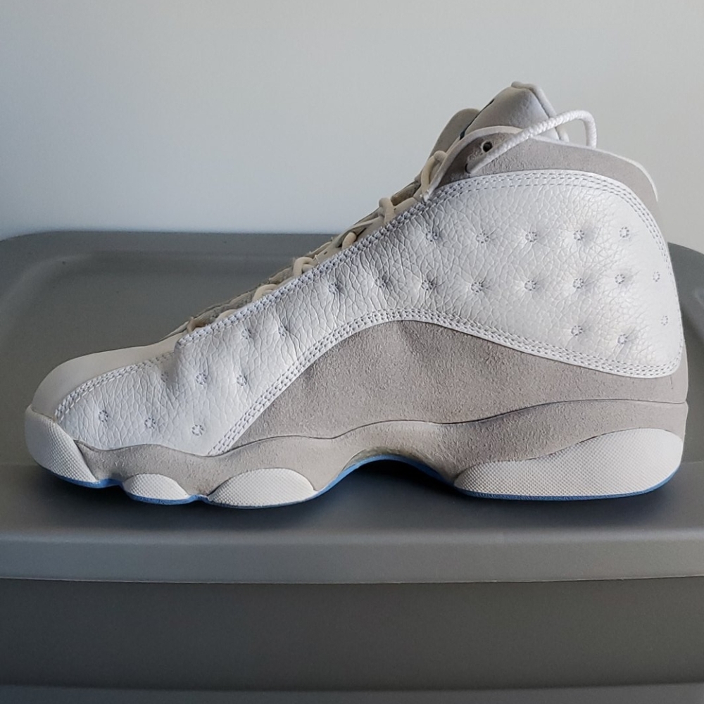 Air Jordan 13 Retro, Size 9, 310004-103 - Picture 5 of 9